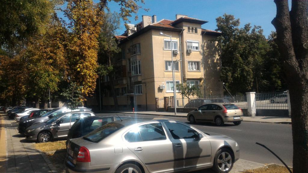Mini Apartment Best Rest Пловдив Экстерьер фото